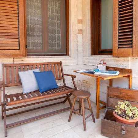 Welcomely - Central Tharros Apartamento